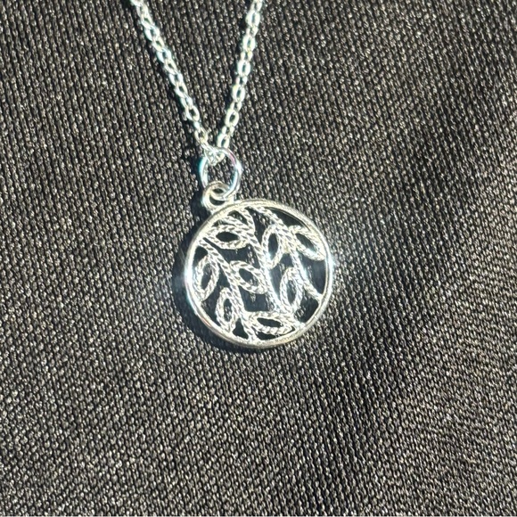 Intricate Silver Necklace and Earring Set - Picture 4 of 7